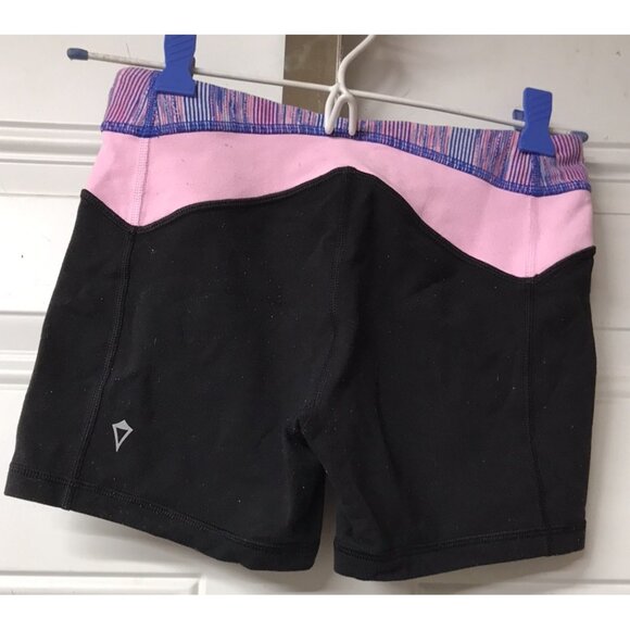 Ivivva By Lululemon Shorts Reversible Black Size 10 Girls 4” Inseam - Picture 2 of 7